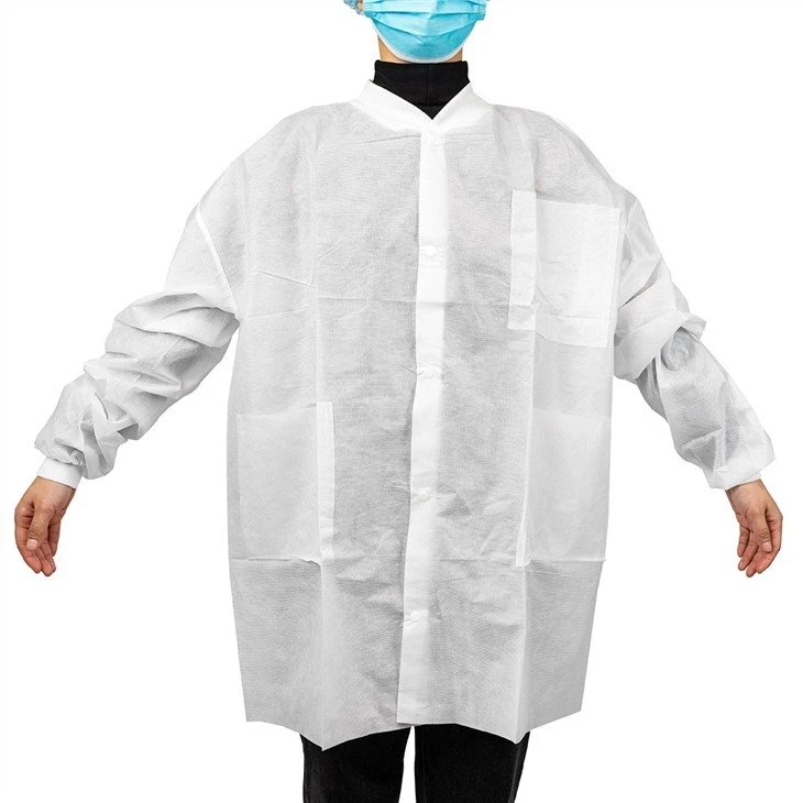 Disposable lab coat with pockets4
