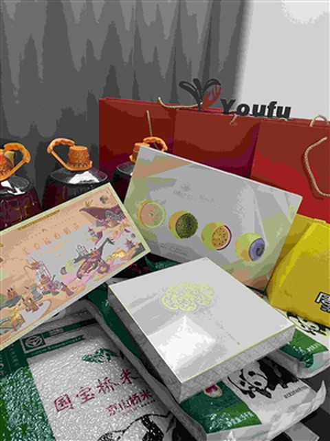 Dathlu Diwrnod Cenedlaethol Tsieina A Gŵyl Canol yr Hydref